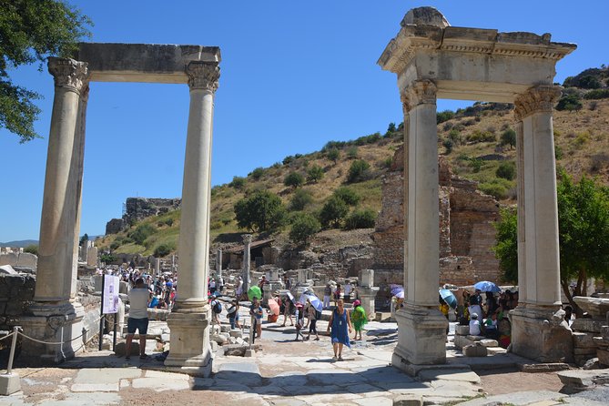3-Hour Private Ephesus, Terrace Houses, Cruiser Only - Countryside lunch and the real tour length
