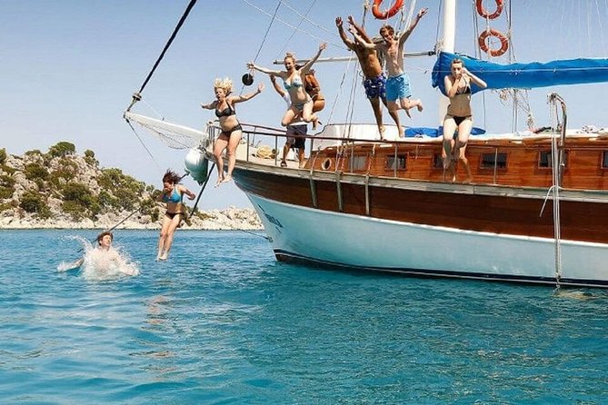 Boat Trip with Lunch From Kusadasi Port / Hotels - Aphrodite Beach: the first swim stop