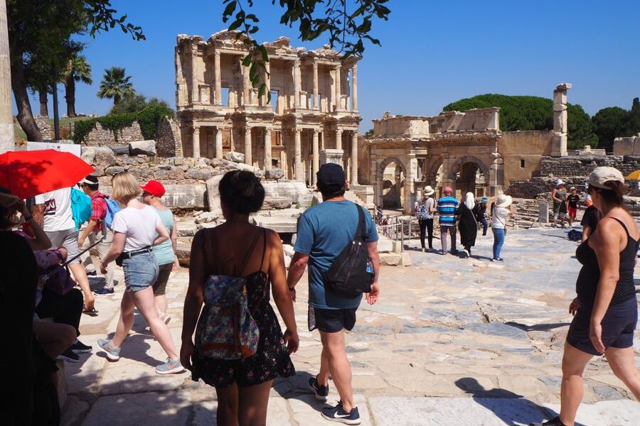 Ephesus Bible Study Tour from Kusadasi or Izmir - Lunch, shopping stops and the day’s trade-offs