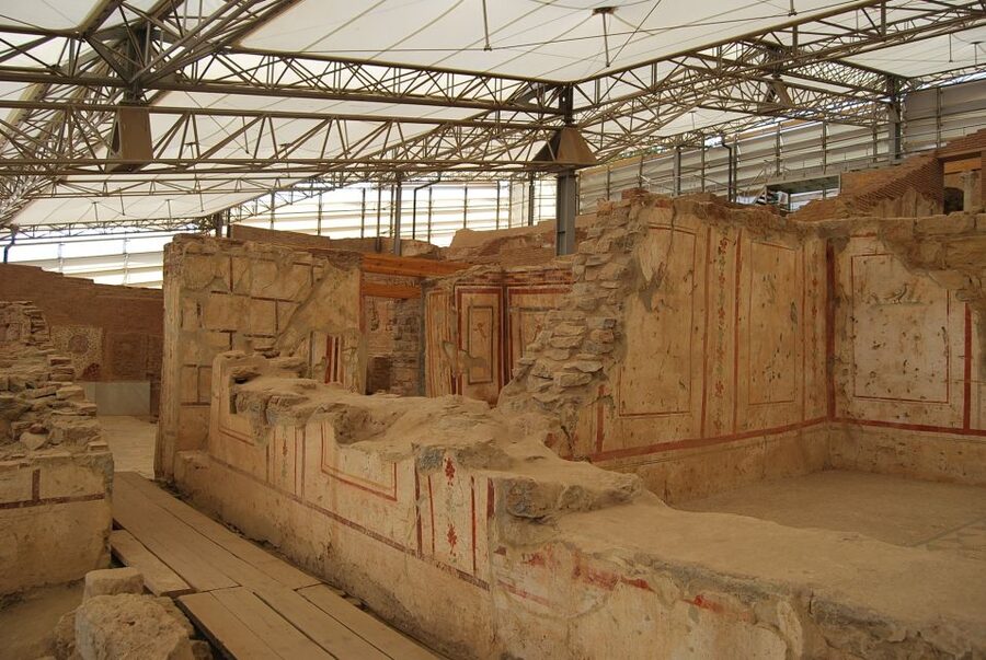Ephesus: Local Tour Guide - Follow Curetes Street to the Terrace Houses