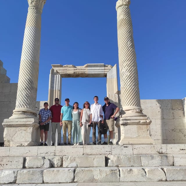 Ephesus Small Group Tour For Cruise Guests - Lunch in Selcuk is built into the day