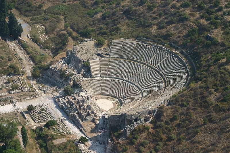 Ephesus: Small Group Tour for Cruise Passengers - Lunch, rugs and a glimpse of local craft