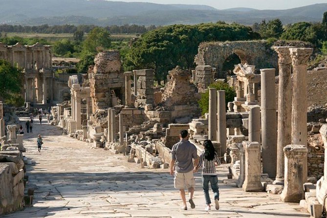 Ephesus Small Group Tour From Kusadasi / Selcuk Hotels - At a glance