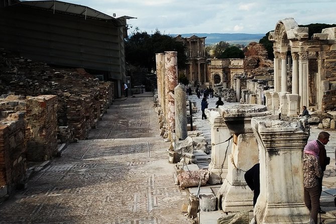 Ephesus Walking Tour - Ninety minutes is a useful introduction, not the whole site