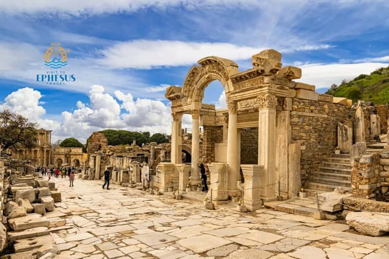 From Kusadasi: Ephesus Highlights Tour for Cruise Customers - Selcuk lunch and local craft stops