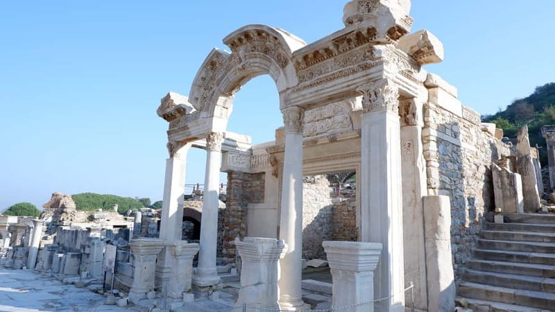 From Kusadasi: Ephesus Highlights Tour for Cruise Customers - What the $75 price includes, and what it does not