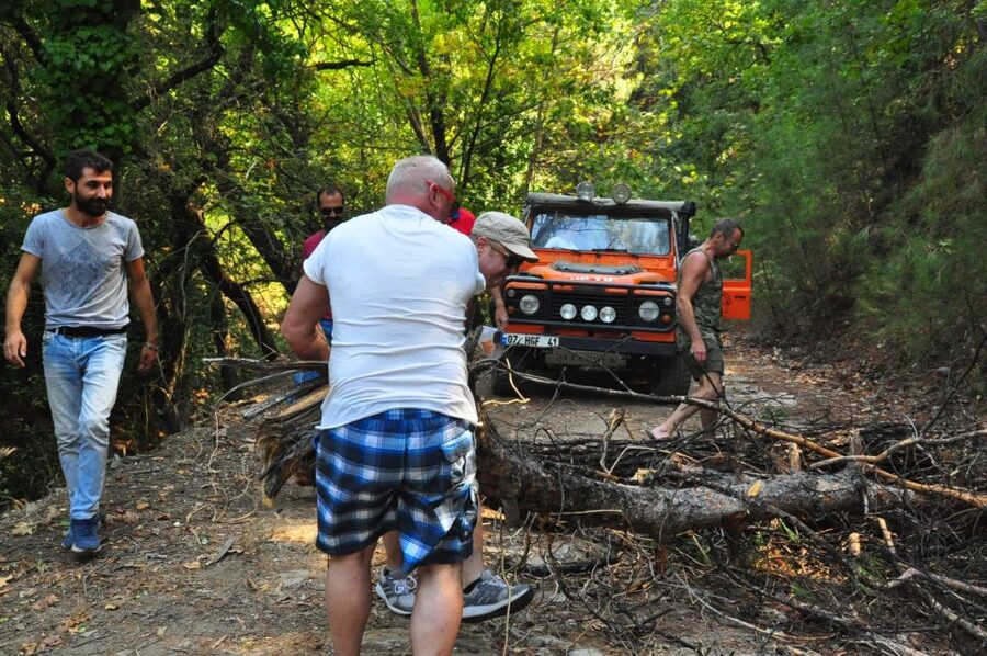 From Kusadasi: Full-Day National Park Jeep Tour with Lunch - What to bring, and who should skip it
