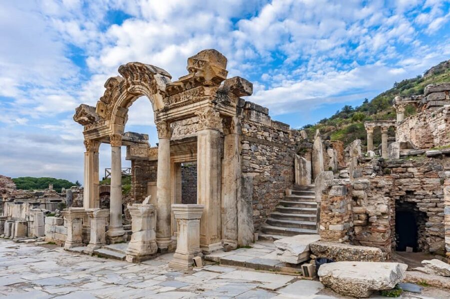 From Kusadasi: Full Day Private or Small Group Ephesus Tour - Five hours means an efficient outing, not an unhurried day