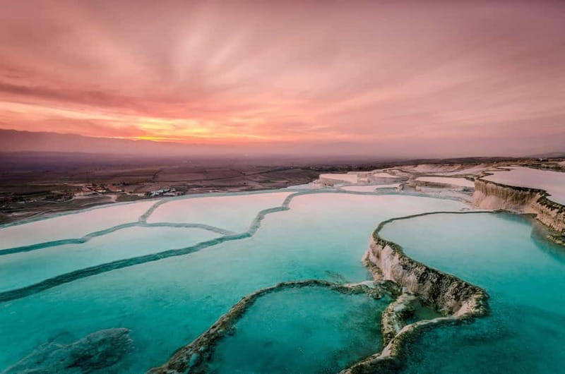 From Kusadası: Pamukkale Day Trip w/Balloon Flight & Lunch - Lunch and the early start