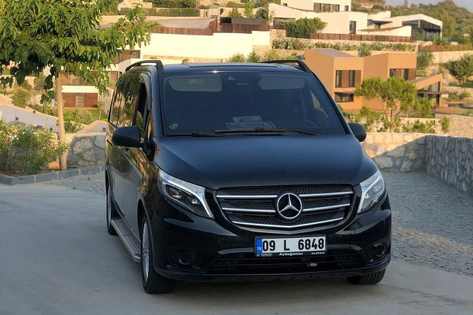 Izmir Adnan Menderes Airport (ADB) Transfer to OR from Kusadasi - What to Expect at İzmir Airport