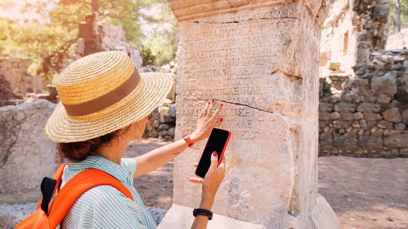 Kusadasi: Ephesus & House of Mary Small Group Tour w/Lunch - Ephesus rewards a guided walk