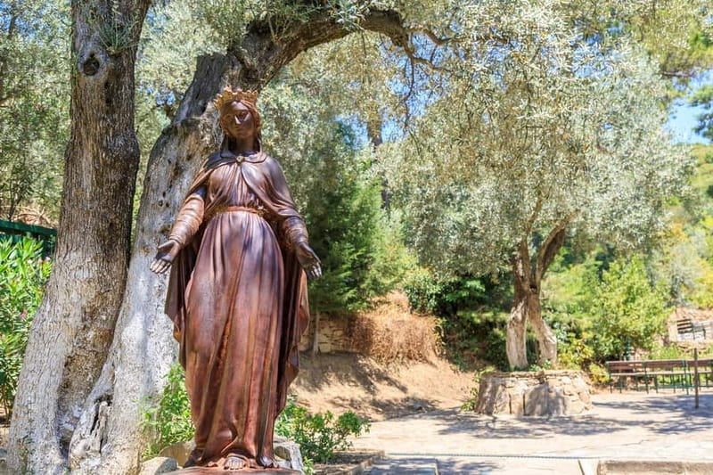 Kusadasi: Ephesus & House of Mary Small Group Tour w/Lunch - Nearby landmarks add range to the day