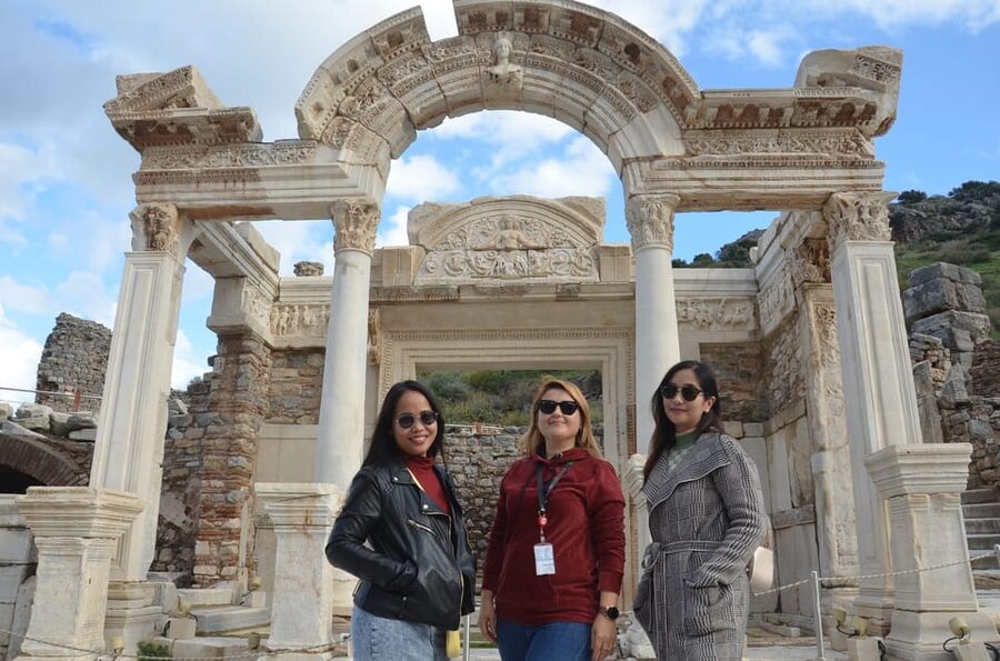 Kusadasi: EPHESUS PRIVATE PORT TOUR FOR CRUISES-SAVE TIME - Is this the right Ephesus tour for you?