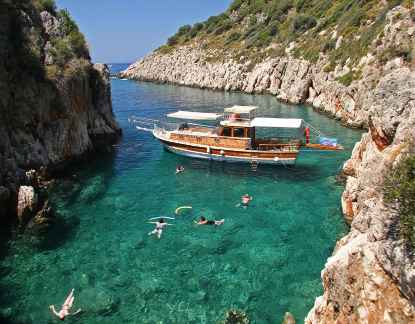 Kusadasi: Full-Day Boat Cruise w/ Lunch & Hotel Pickup - Leaving Kusadasi without the taxi errand