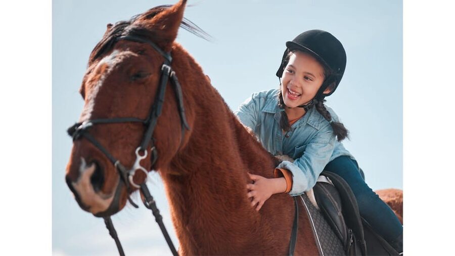 Kusadasi: Horse Riding Beach and Forest w/Transfer - A beginner’s ride through pine and orange country