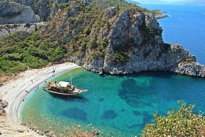 Kusadasi & National Park Boat Tours with Lunch and Transfer - A lively crew, with a few practical wrinkles