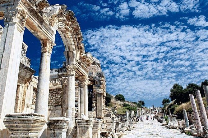 Kusadasi Shore Excursion: Private Full-Day Tour to Ephesus, Didyma and Miletus - Miletus: a grand theater and a changing coastline