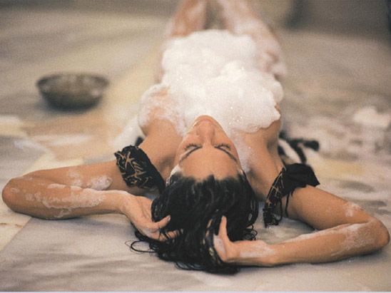 Kusadasi: Turkish Bath Experience - Warming Up on Hot Marble