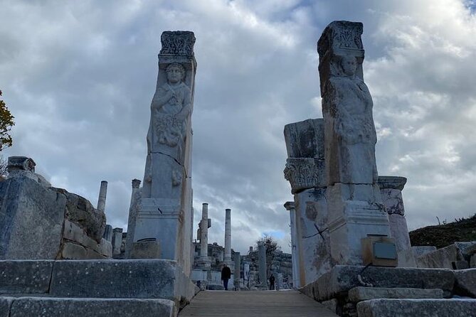 LESS Walking Tour : Private Ephesus, House of Virgin Mary, Temple - What the $109 price covers, and what it does not