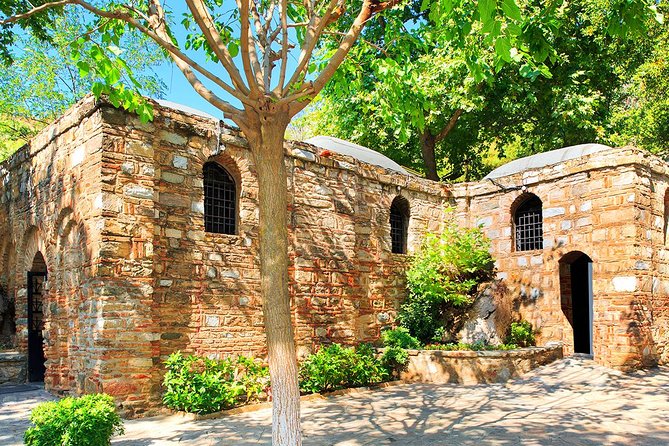 Private Shore Excursion: Ephesus,Temple of Artemis,St. Mary House - Lunch, Local Food and the Possible Rug Stop
