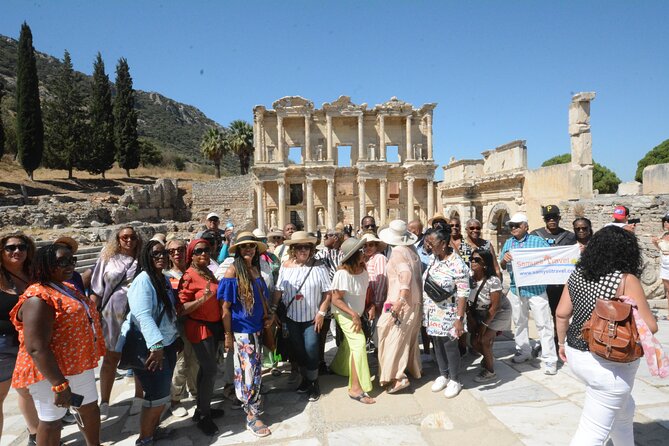Private Virgin Mary House and Turkish Bath Tour with Pickup - Lunch and a carpet presentation at Golden Fringe