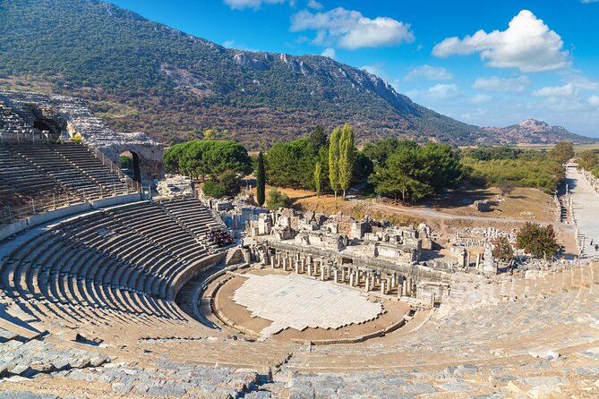 SKIP-THE-LINE: BEST OF EPHESUS PRIVATE TOUR with Lunch & ENTRY - A private Kusadasi day built around Ephesus