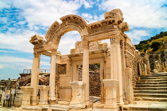 SKIP-THE-LINE: BEST OF EPHESUS PRIVATE TOUR with Lunch & ENTRY - Keep the day focused on your priorities