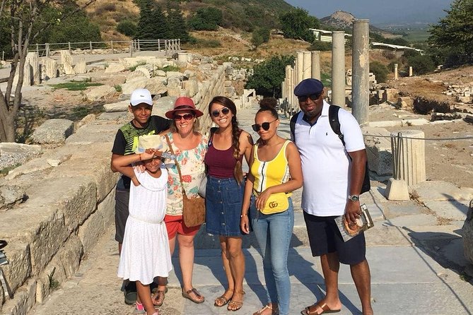 Top-Rated: Ephesus & Artemis Tour for Cruisers WITH ENTRY TICKETS - Small group or private guide?